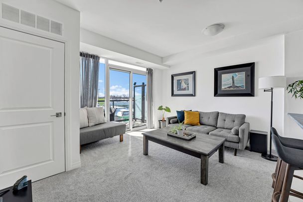For Lease - 5 Hamilton Street Unit# 412, Hamilton, Ontario - Photo 1
