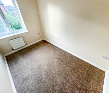 3 bedroom detached house to rent - Photo 2