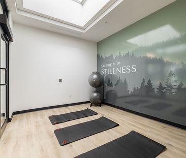 The Monterey - Photo 6