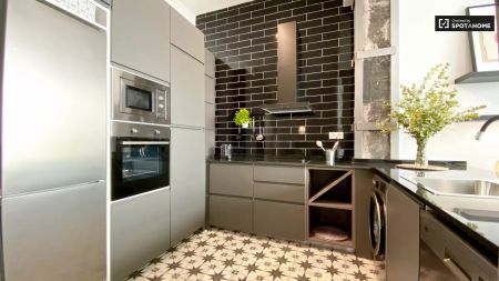 2-bedroom apartment for rent in Nou Moles, Valencia - Photo 3