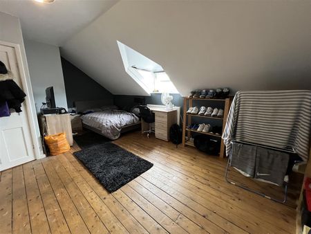 Wrangthorn Avenue, Hyde Park, LS6 1HE, Leeds - Photo 2