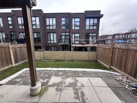 For Lease - 14 Allerton Road, Vaughan, Ontario - Photo 4