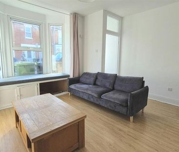 4 bedroom terraced house to rent - Photo 1