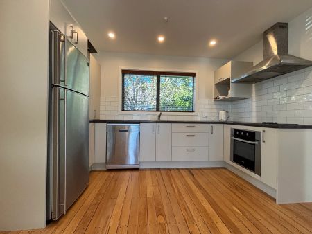 32 Bampton Street - Photo 2