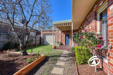 2/1 Malouf Court, 3810, Pakenham Vic - Photo 2