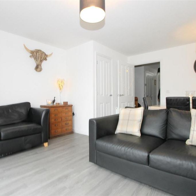 3 bedroom terraced house to rent - Photo 1