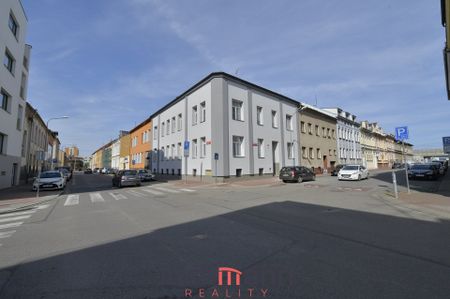 Pronájem bytu 1+kk a garsoniéry 34 m² - Photo 5