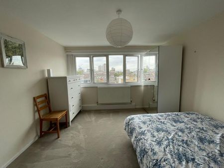 Bright Double Room + Private Bathroom next to Battersea Park - Photo 2