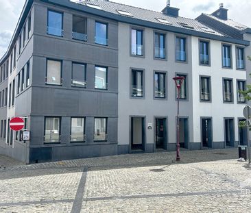 APPARTEMENT 1 CHAMBRE + TERRASSE AU CENTRE DE LESSINES - Foto 2