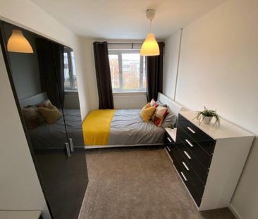 5 Bed End Terrace, Herald Close, NG9 - Photo 5