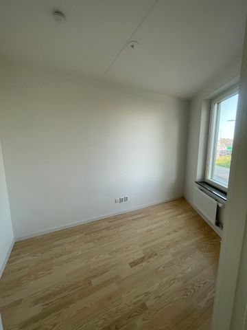 Lindö - Lindövägen 135 - Photo 2