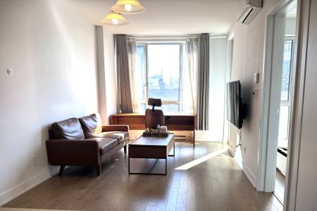1211 Rue Drummond Montréal (Ville-Marie), QC H3G - Photo 4