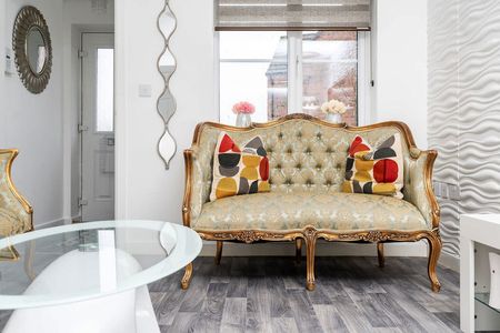 Sceptre Avenue - Photo 4