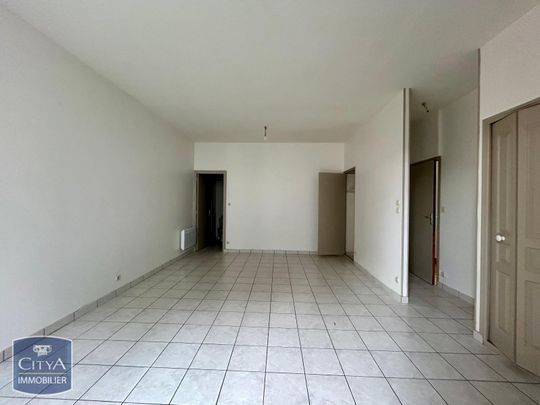 Location Appartement 1 pièce 32m² POITIERS 86000 - Photo 1