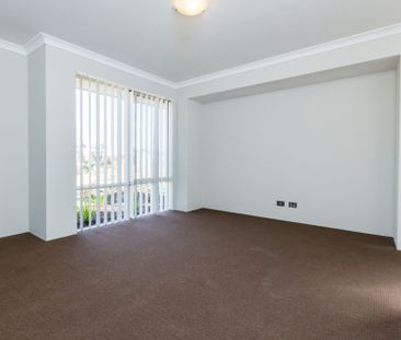 Fresh Family Home - *Open Thurs 8th Jan 4pm to 4.20pm* - Photo 2