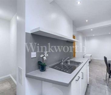 Hendon Way, London, NW2 - Photo 4