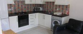 5 Bed Student Flat in Belfast-Botanic - Photo 1