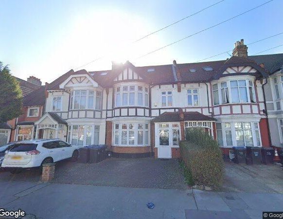 2 Bed Flat, Kilmartin Avenue, SW16 - Photo 1