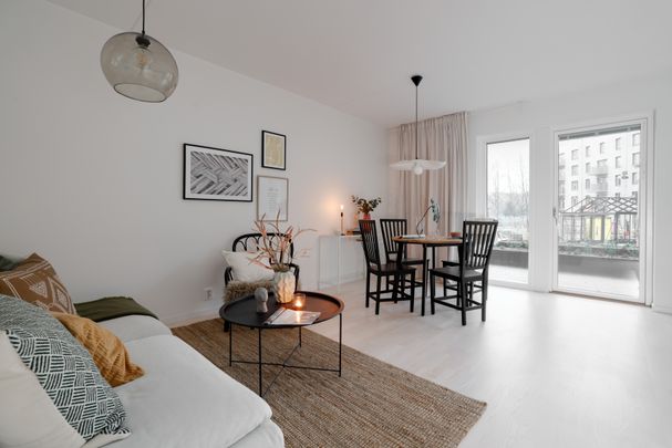 Tamarindvägen, Örebro - Photo 1