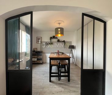Location Appartement 3 pièces 77m² HYERES 83400 - Photo 4
