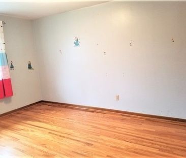 For Lease - 79 Osborne Crescent, Oakville, Ontario - Photo 3