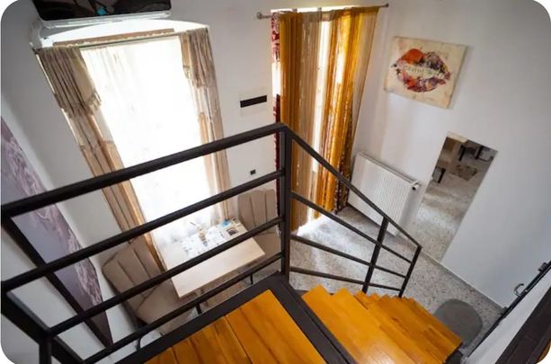 PIATA UNIRII RESIDENCE, Studio for Rent in Cluj-Napoca, at 15 minutes from the University of Medicine and Pharmacy, consisting of kitchen, living room, bedroom loft and bathroom. - Photo 1