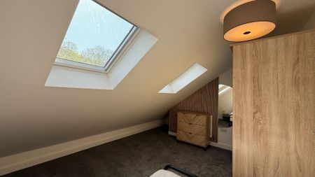 1 bedroom in a house share to rent - Photo 3