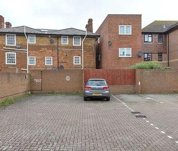 Tonge Road, Murston, Sittingbourne, Kent, ME10 - Photo 3