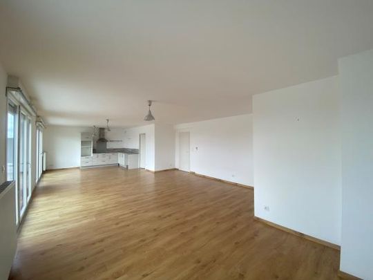 Location Appartement 5 pièces 120m² CAEN 14000 - Photo 1