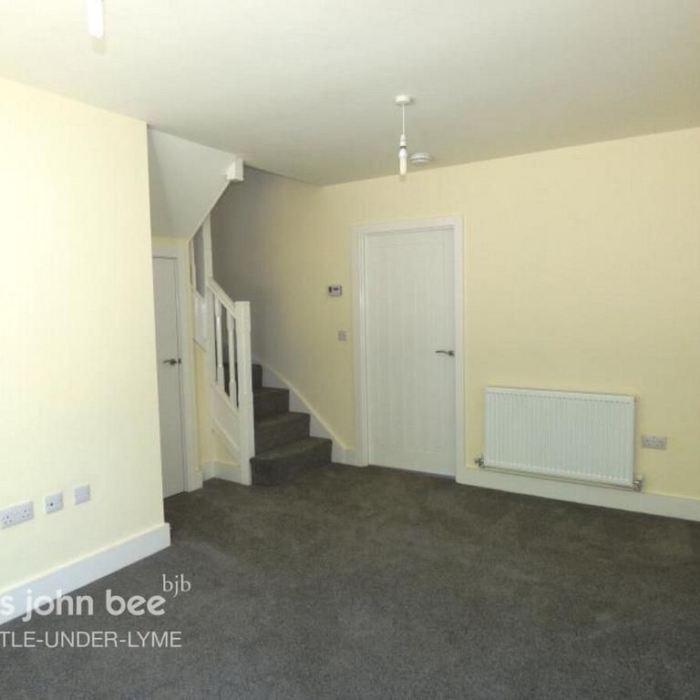 2 bedroom semi-detached house to rent - Photo 1