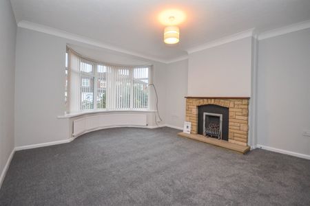 3 bed semi-detached house to rent in Davenport Drive, Gosforth, NE3 - Photo 2