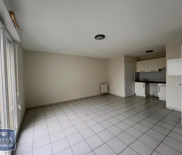 Location Appartement 2 pièces 44m² LAVAL 53000 - Photo 3