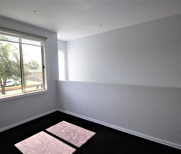 1/14 Manatunga Street, Clayton VIC 3168 - Townhouse For Rent | Domain - Photo 1