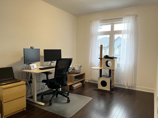 For Lease - 57 HEIRLOOM Street, Blossom Park - Airport and Area, Ontario - Photo 1