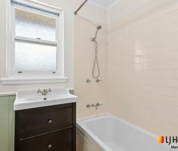 12 Warramoo Crescent, Narrabundah ACT, Belconnen - Photo 1