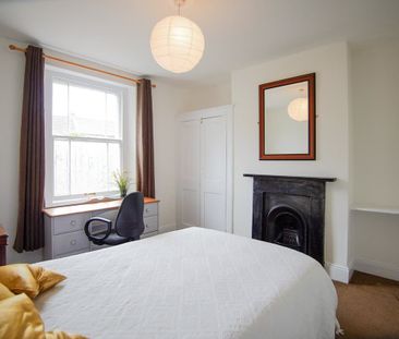 Cowper Street, Eastville - Photo 6