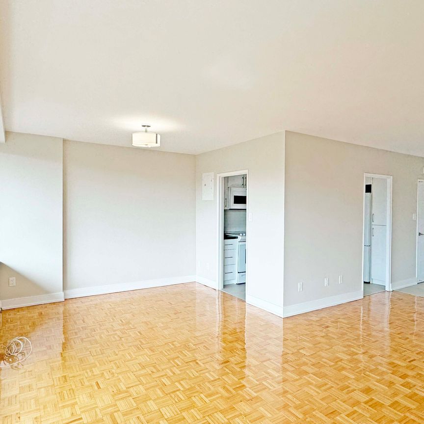 For Lease - 10 Shallmar Boulevard Unit# 206, Toronto, Ontario - Photo 1