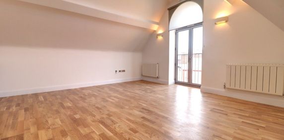 2 bedroom flat to rent, - Photo 2