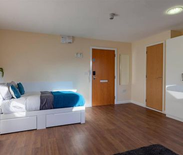 Studio to rent - Photo 6