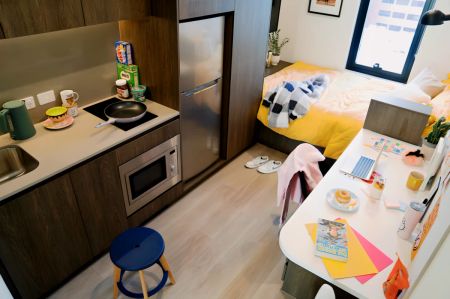 Signature Plus Studio Apartment - Double Bed with Standard View - Photo 2