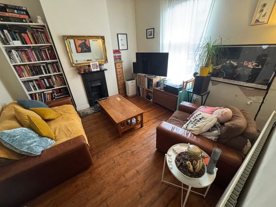 Northbrook Street, Chapel Allerton, Leeds, LS7 4QH - Photo 1