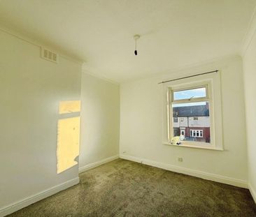 3 bedroom House To Let - Photo 5