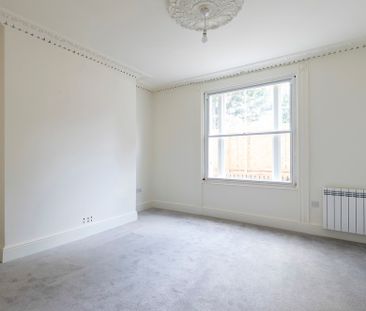 London Road, Cheltenham GL52 6HL - Photo 3