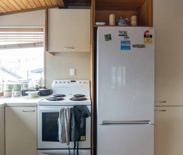 Three Bedroom Oasis - Photo 4