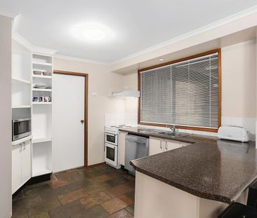 Charming 3-Bedroom Home - Photo 3