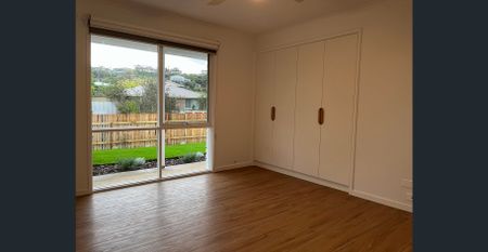 Fully Renovated Coastal Gem! - Photo 2