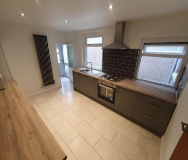 4 bedroom house to rent - Photo 3