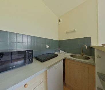 Location Appartement 1 pièce Meublé 23m² POITIERS 86000 - Photo 6