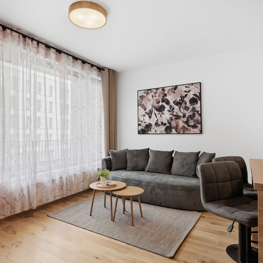 Pronájem bytu 2+kk 55 m² - Photo 1