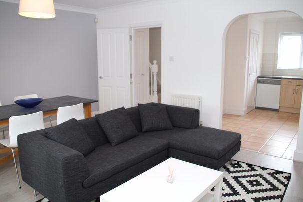 3 bedroom flat to rent - Photo 1